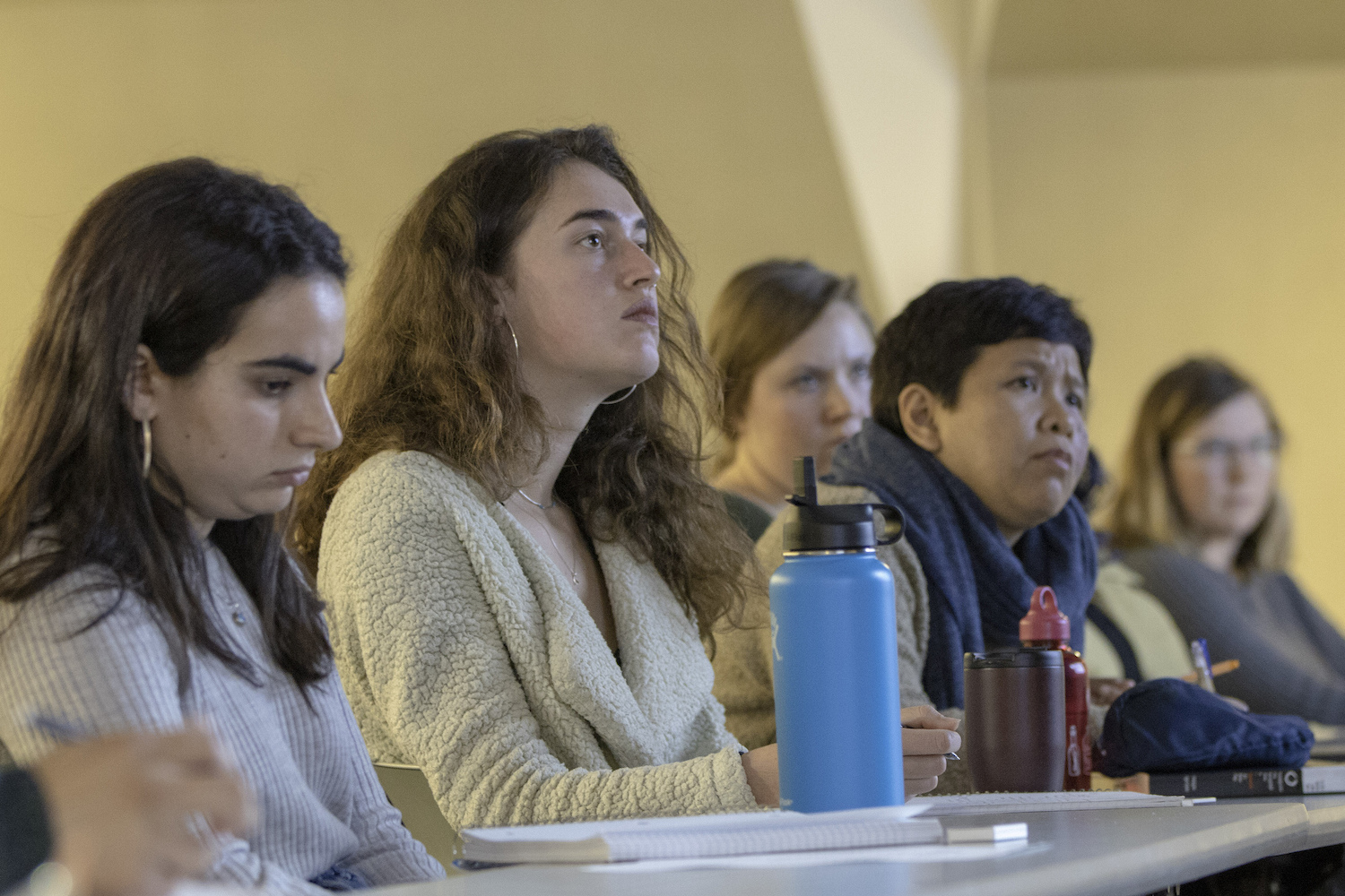 Graduate students from across UCLA filled the housing justice class to capacity. Photo by Mary Braswell