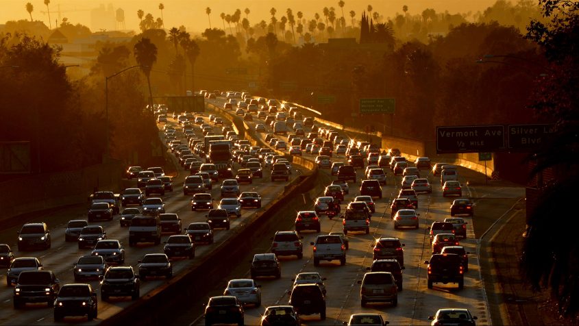 Image of traffic on the 101 freeway in Los Angeles