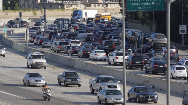 image of traffic congestion on California freeway