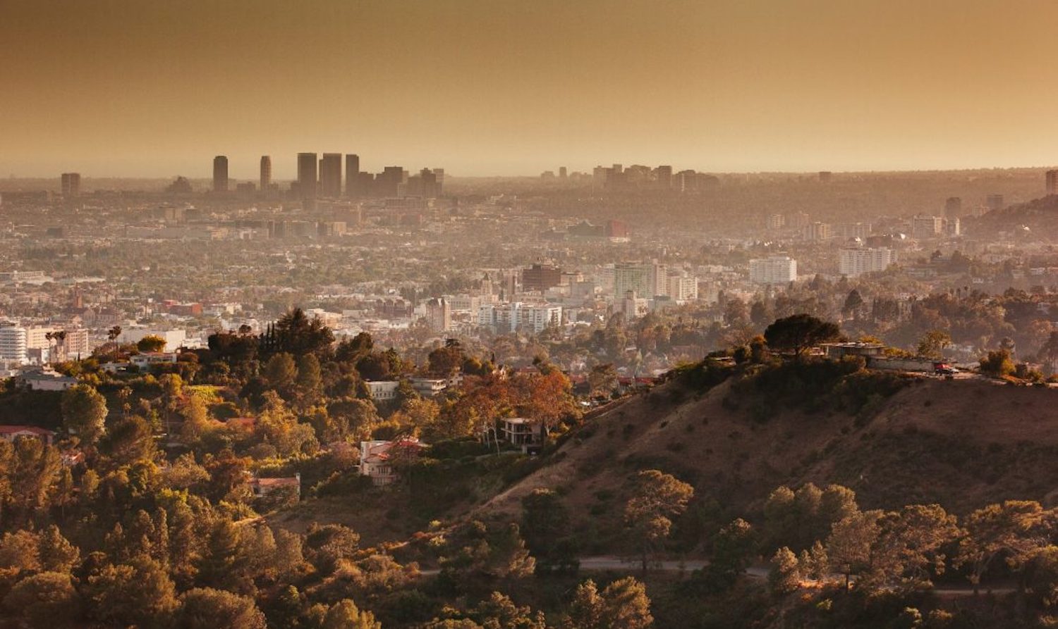 brown cast over Los Angeles skyline and hills