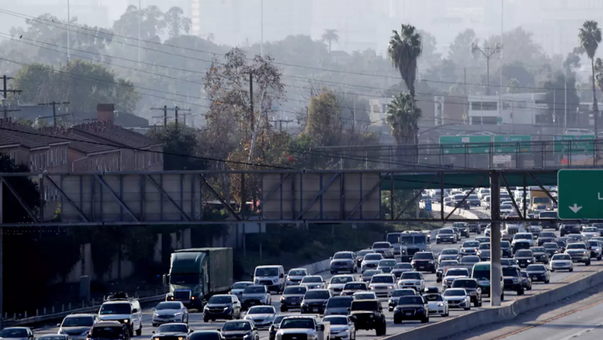 traffic congestion on freeway