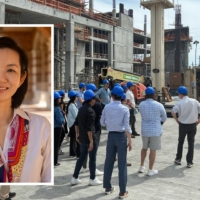 Diana Liu MRED Student Spotlight A group of UCLA's masters in real estate students on a tour during a construction site visit, headshot of Diana Liu real estate development student overlay on the left