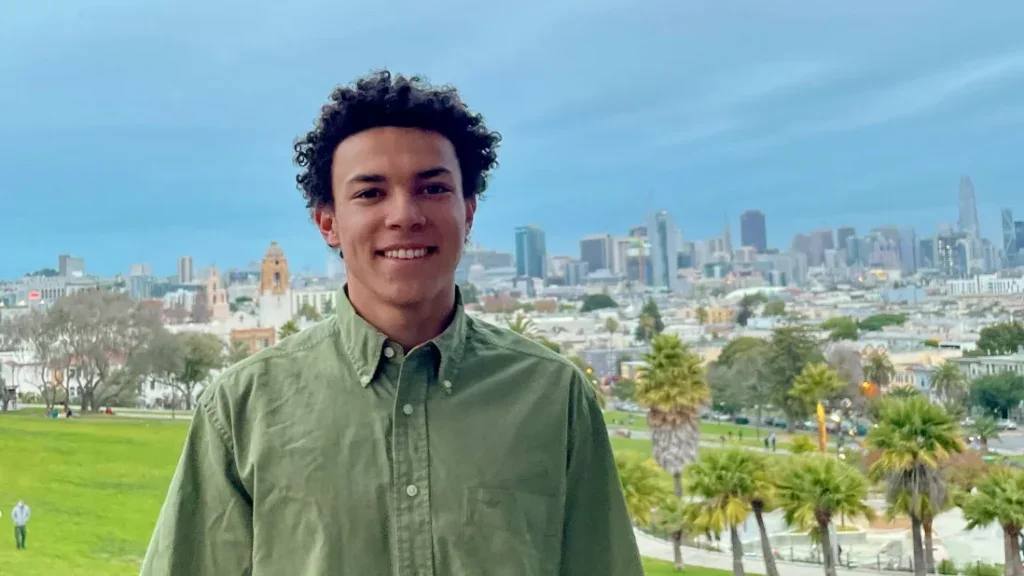 UCLA graduate Nick Giorgio MURP ‘25 has been named the latest recipient of the Council of University Transportation Centers’ (CUTC) Neville A. Parker Award for his comprehensive analysis of traffic-calming treatments in Los Angeles neighborhoods.