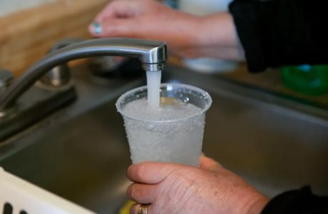 111020_Tap_Water_AW_CM_02II