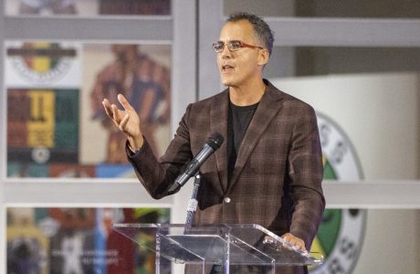 James Forman Jr. urges a UCLA Luskin Lecture audience to work for reform of the criminal justice system. Photo by Mary Braswell