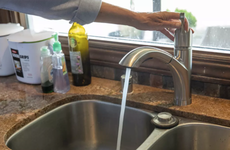 kitchen faucet with running water