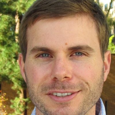 Headshot of Greg Pierce