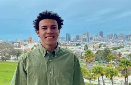 UCLA graduate Nick Giorgio MURP ‘25 has been named the latest recipient of the Council of University Transportation Centers’ (CUTC) Neville A. Parker Award for his comprehensive analysis of traffic-calming treatments in Los Angeles neighborhoods.
