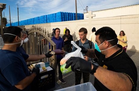 homeless-feeding