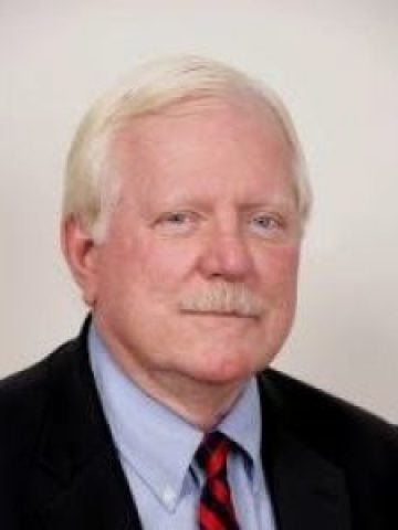 Headshot of Robert Abernathy