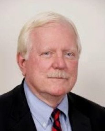 Headshot of Robert Abernathy